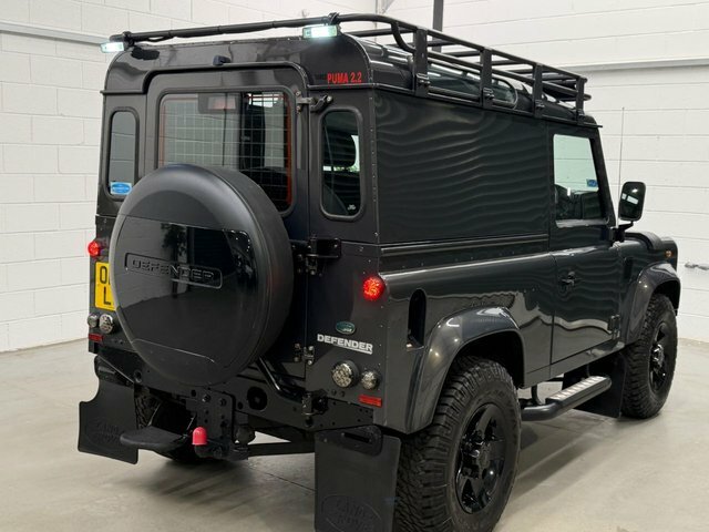 Land Rover Defender 90 2.2L Null Silver #27
