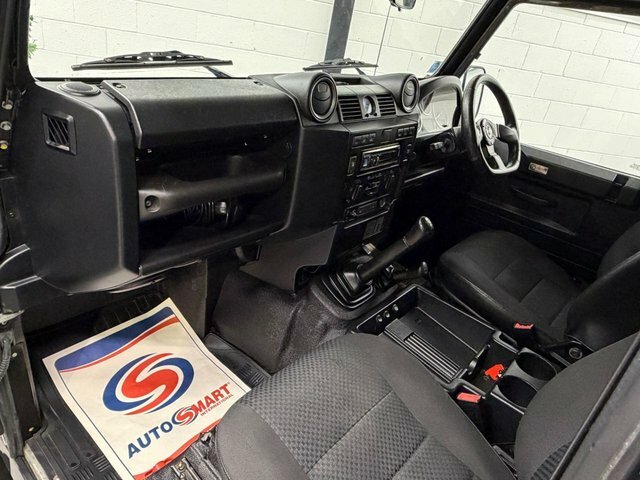Land Rover Defender 90 2.2L Null Silver #51