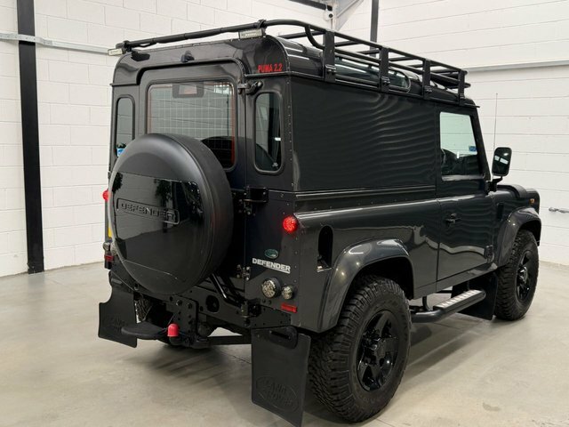 Land Rover Defender 90 2.2L Null Silver #37
