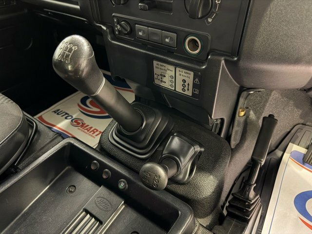 Land Rover Defender 90 2.2L Null Silver #15