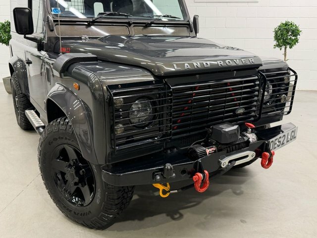 Land Rover Defender 90 2.2L Null Silver #10