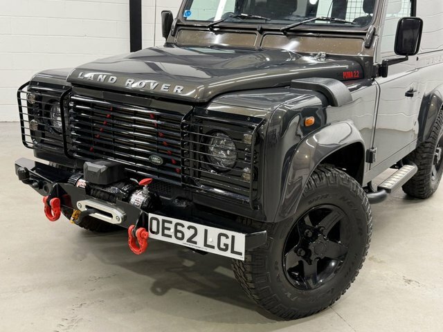 Land Rover Defender 90 2.2L Null Silver #25