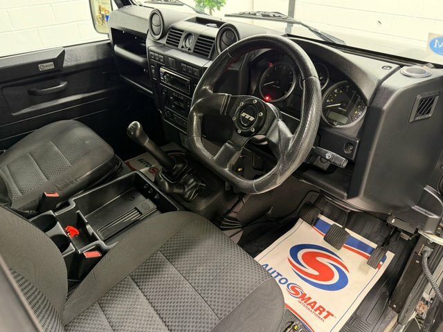 Land Rover Defender 90 2.2 Tdci Hard Top Suv 4Wd Swb Eu Brown #2