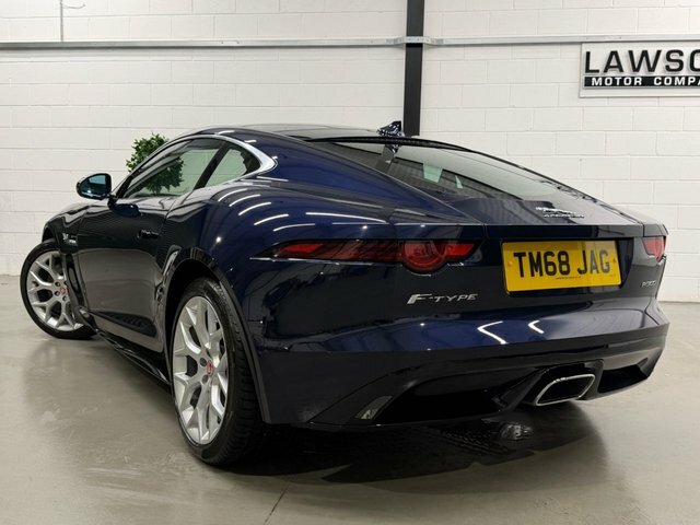 Jaguar F-Type R-dynamic Black #65