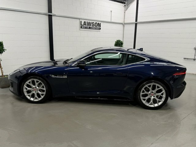 Jaguar F-Type R-dynamic Black #83