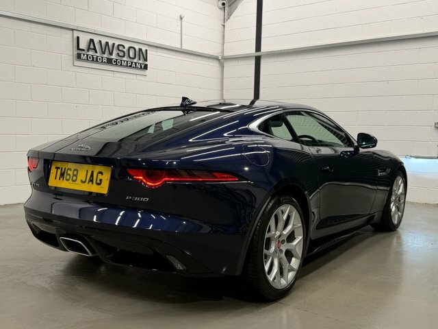 Jaguar F-Type R-dynamic Black #36