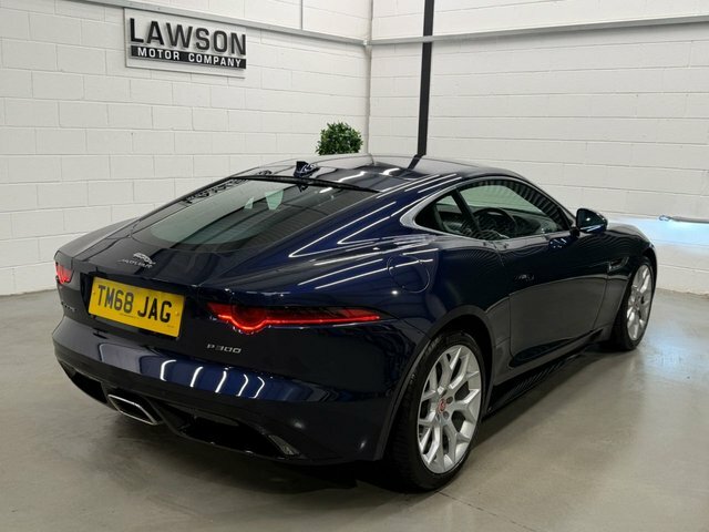 Jaguar F-Type R-dynamic Black #19