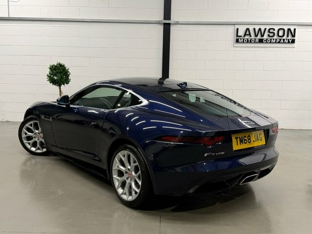 Jaguar F-Type R-dynamic Black #62