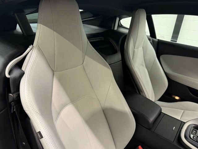Jaguar F-Type R-dynamic Black #10