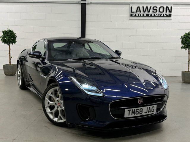 Jaguar F-Type R-dynamic Black #37