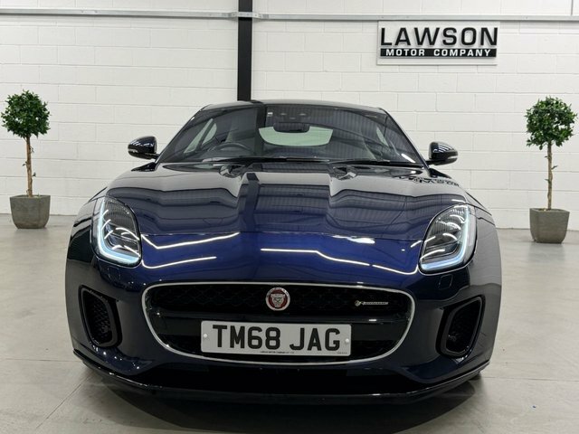 Jaguar F-Type R-dynamic Black #48