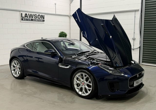 Jaguar F-Type R-dynamic Black #33