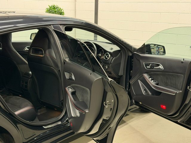 Mercedes-Benz CLA Class Cla 200 Amg Line Night Edition Tip Grey #18