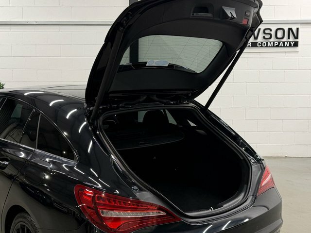 Mercedes-Benz CLA Class Cla 200 Amg Line Night Edition Tip Grey #37