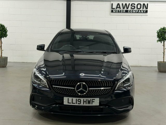 Mercedes-Benz CLA Class Cla 200 Amg Line Night Edition Tip Grey #59