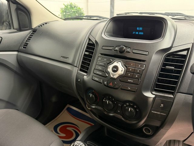 Ford Ranger 3.2 Wildtrak 4X4 Black #13