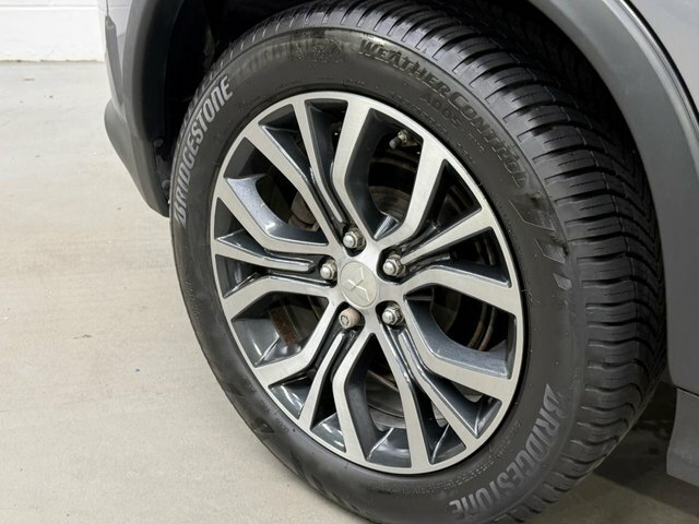 Mitsubishi ASX 1.6D 3 Suv Euro 6 S S 112 Ps Grey #5