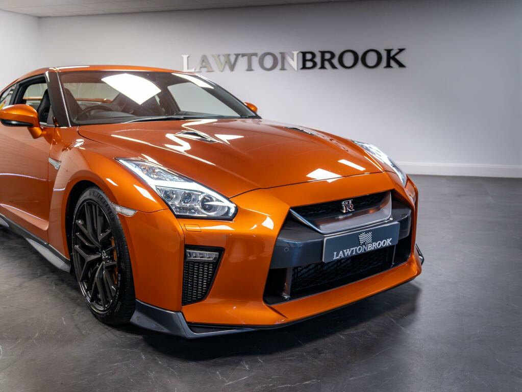 Nissan GT-R 3.8 V6 Prestige 4Wd Euro 6 Gold #2