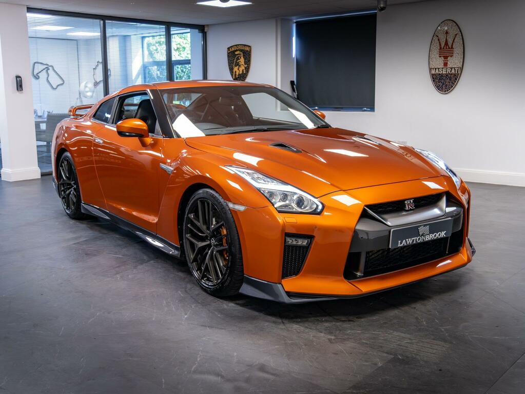Nissan GT-R 3.8 V6 Prestige 4Wd Euro 6 Gold