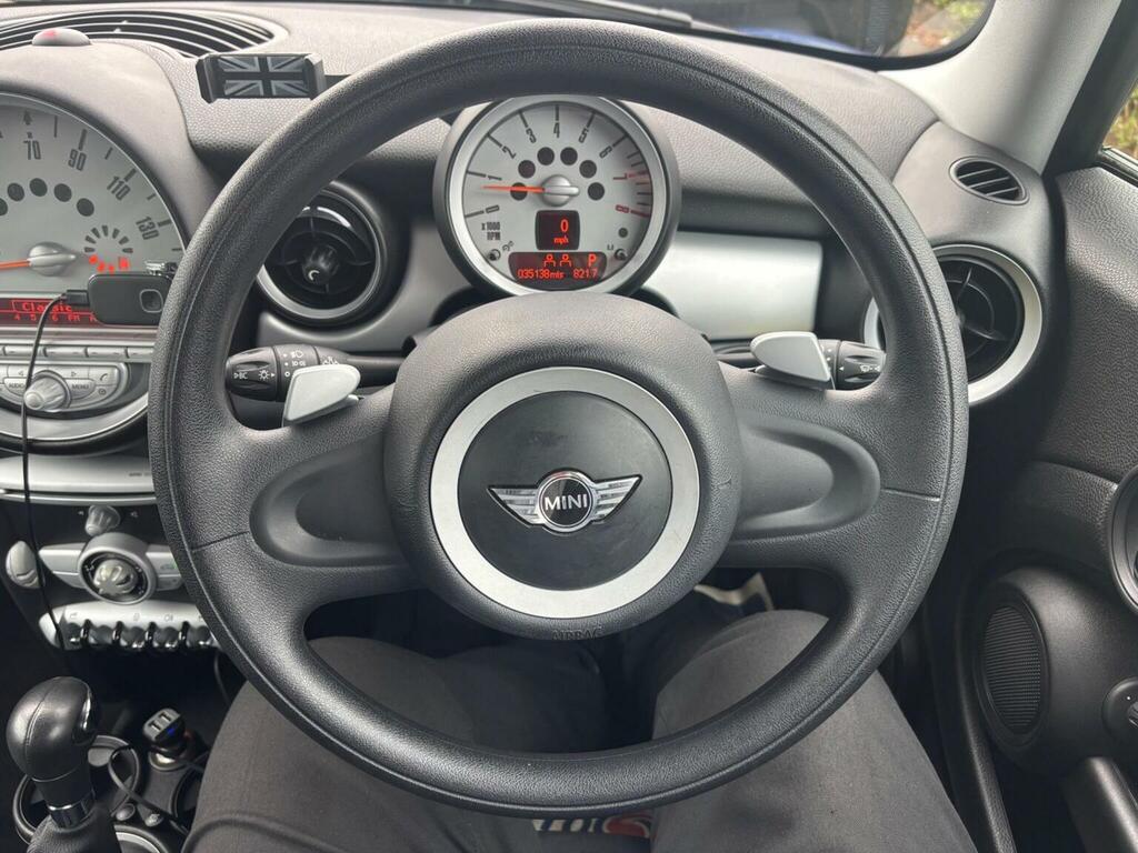 Mini Hatch 2008 58 1.6 Red #18