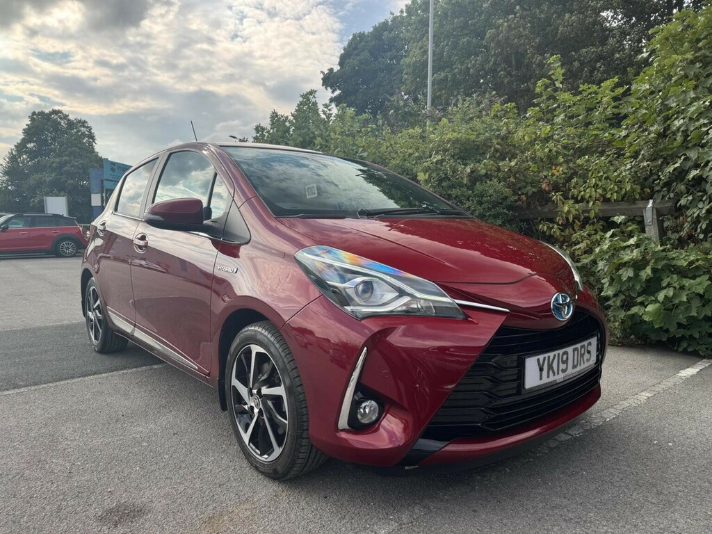 Toyota Yaris 1.5 Vvt-h Excel E-cvt Euro 6 Ss Red #3