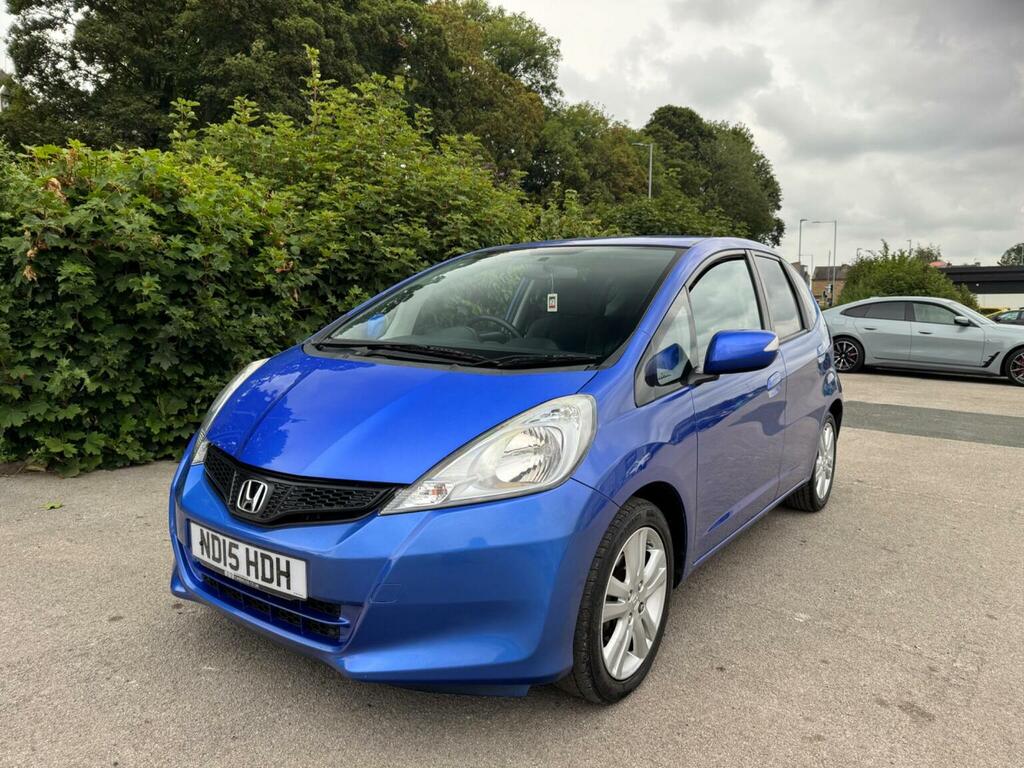 Honda Jazz Hatchback 1.4 I-vtec Es Plus Euro 5 201515 Blue