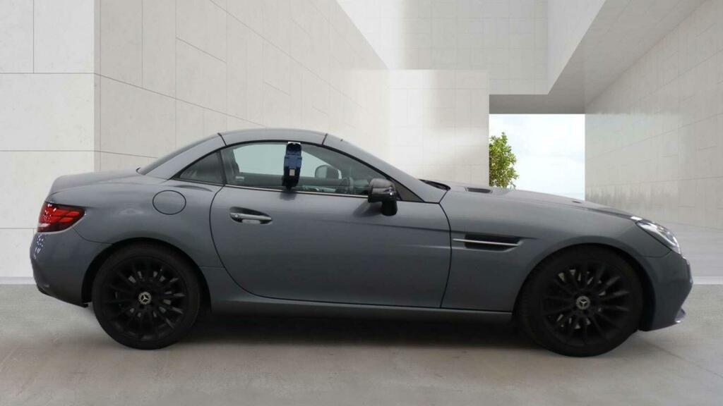 Mercedes-Benz SLC 2.0 Slc200 Amg Line G-tronic Euro 6 Ss KR67AWO Grey #4