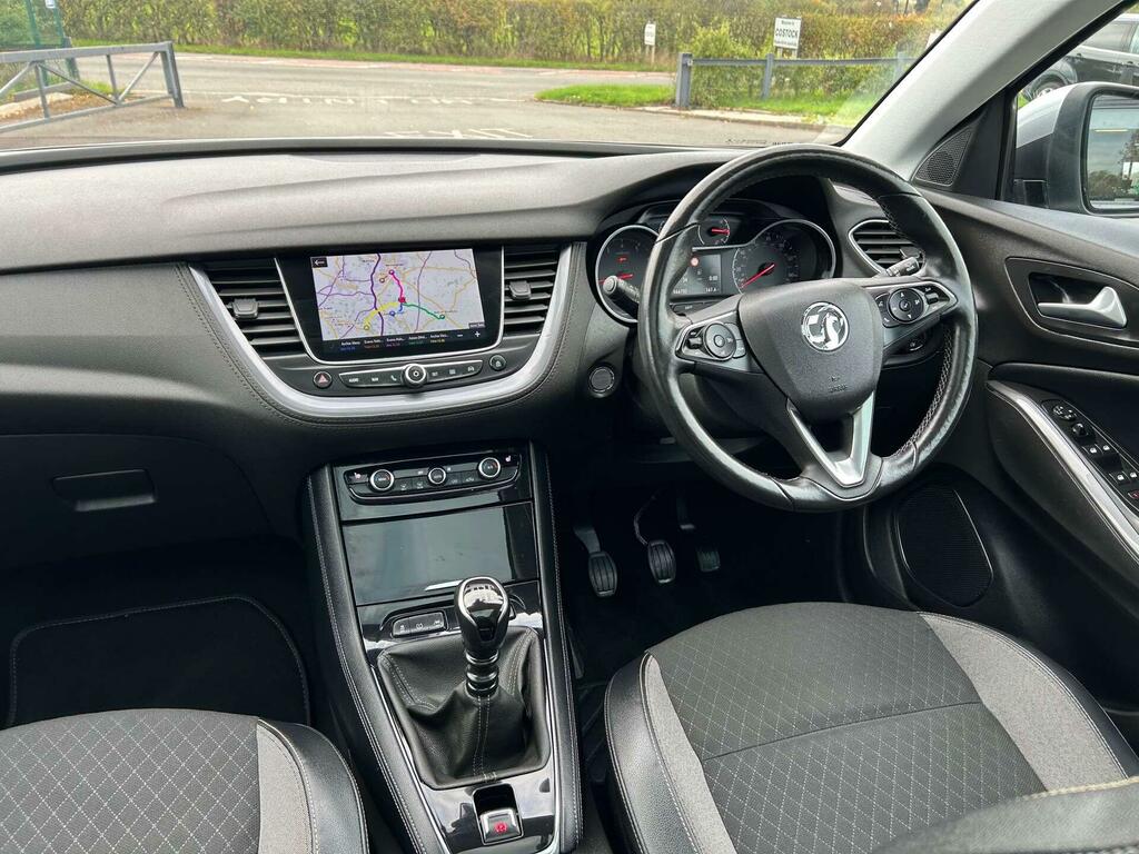 Vauxhall Grandland X Sport Nav Grey #2