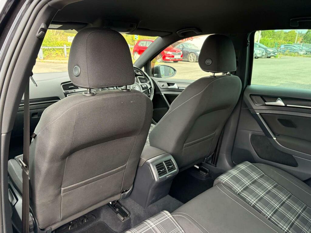 Volkswagen Golf Hatchback 2.0 Black #20