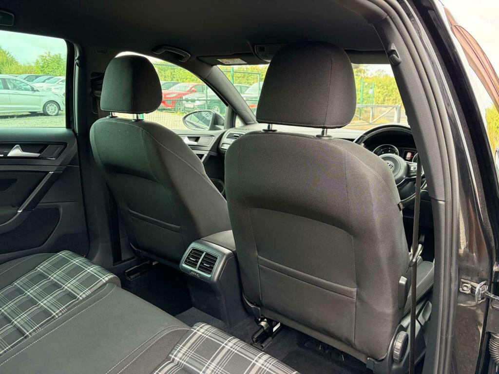Volkswagen Golf Hatchback 2.0 Black #25