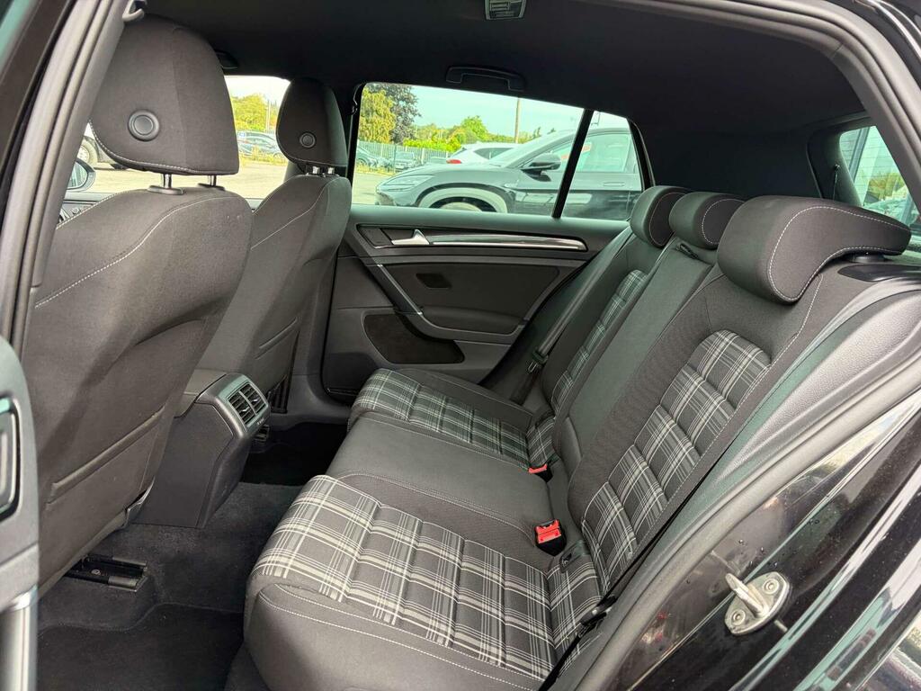 Volkswagen Golf Hatchback 2.0 Black #19