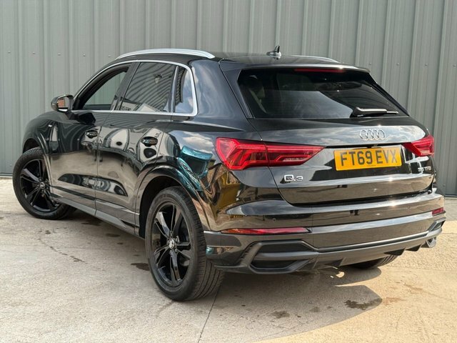 Audi Q3 Line 1.5 Tfsi Cod FT69EVX Black #3