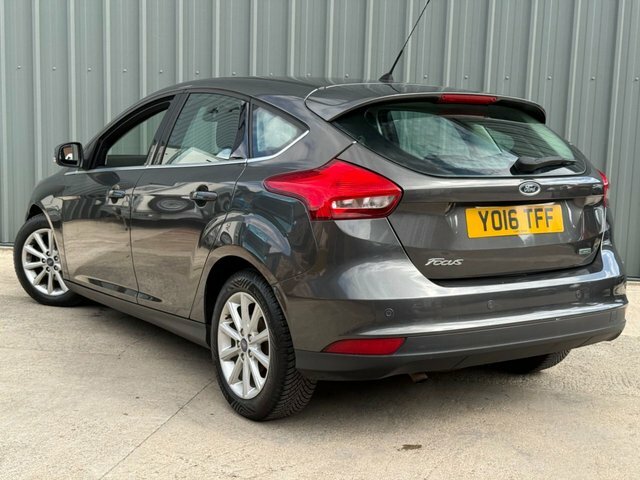 Ford Focus 1.0T Ecoboost Hatchback YO16TFF Grey #3