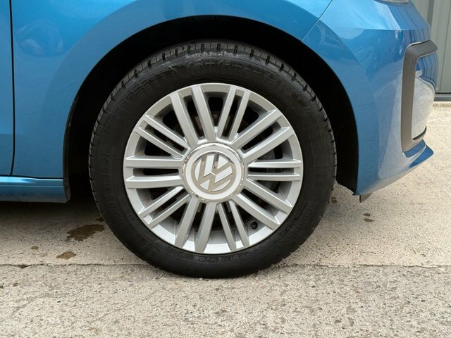 Volkswagen Up Up 1.0 Hatchback Blue #4