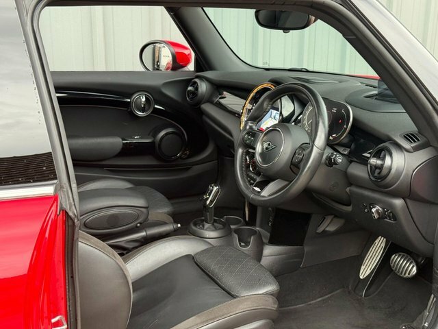 Mini Hatch Sport 1.5 Steptronic Hatchback CO71MER Red #5