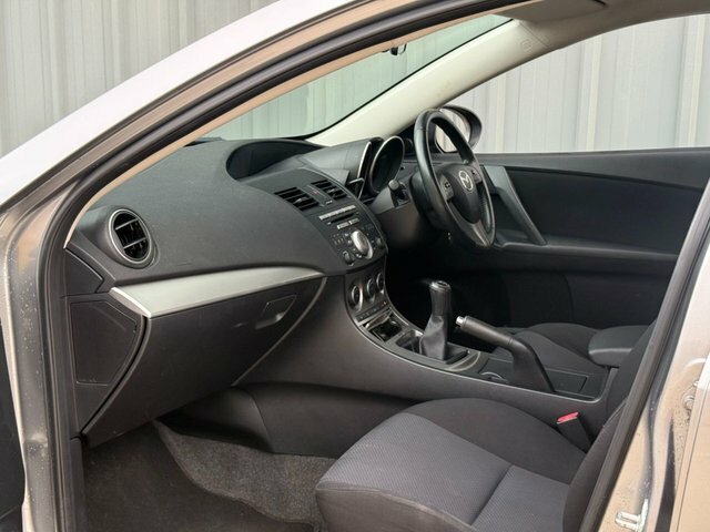 Mazda 3 Hatchback Red #29