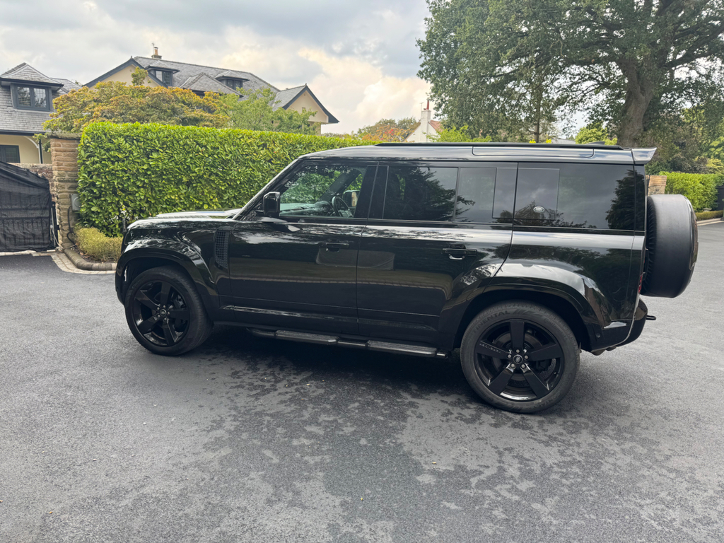 Land Rover Defender X-dynamic S #4