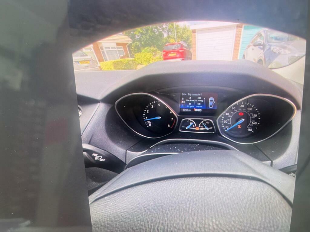 Ford Focus 1.6 Zetec Powershift Euro 6 Grey #3