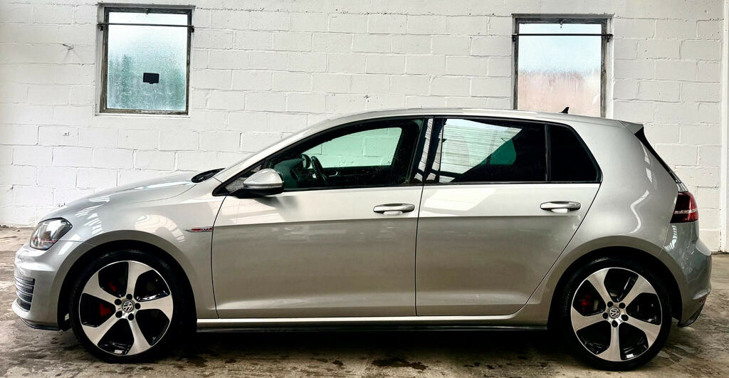 Volkswagen Golf 2.0 Tsi Bluemotion Tech Gti Dsg #5
