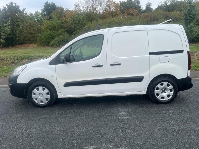 Peugeot Partner 1.6 Bluehdi 651 Professional L1 White #4