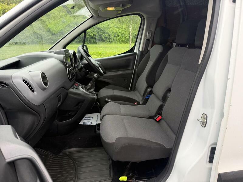Peugeot Partner 1.6 Bluehdi 651 Professional L1 White #6