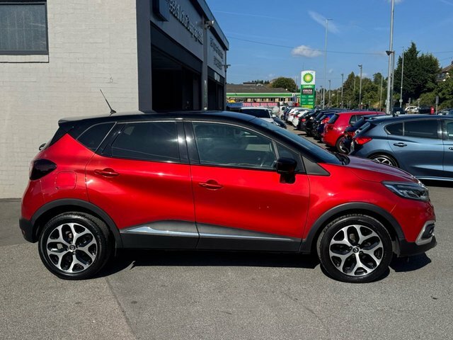 Renault Captur Signature X Nav Tce LX67VFH Red #2