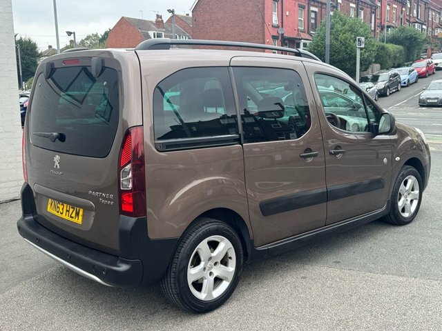 Peugeot Partner Tepee Mpv Brown #3