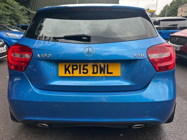 Mercedes-Benz A Class Hatchback 1.5 Red #5