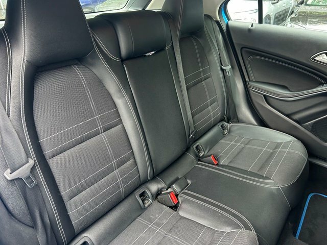 Mercedes-Benz A Class Hatchback 1.5 Red #25