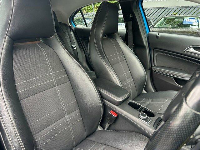 Mercedes-Benz A Class Hatchback 1.5 Red #27