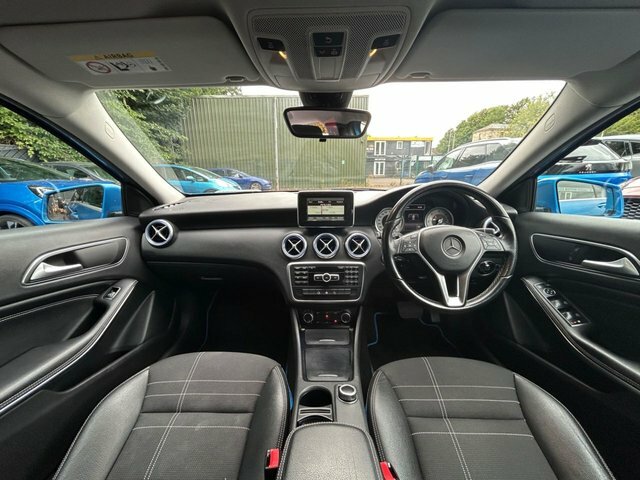 Mercedes-Benz A Class Hatchback 1.5 Red #30