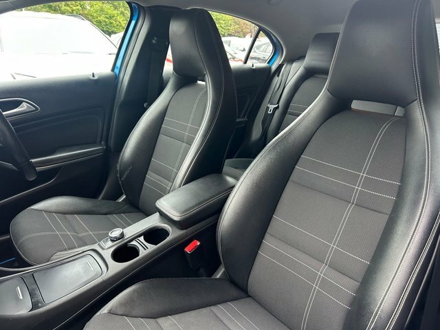 Mercedes-Benz A Class Hatchback 1.5 Red #20
