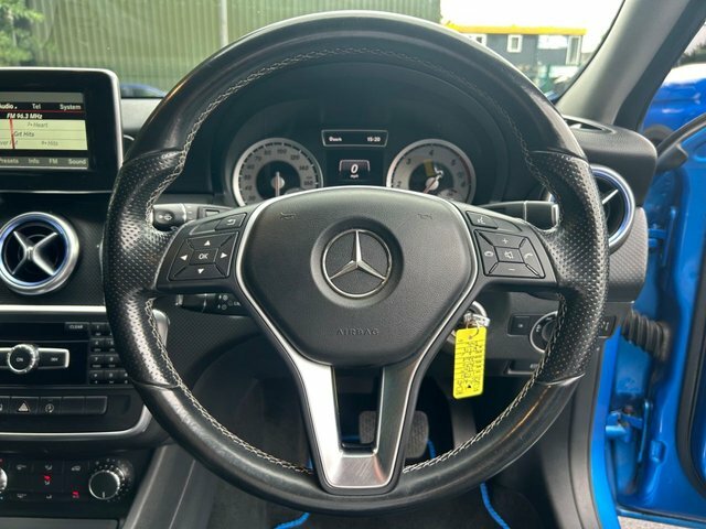Mercedes-Benz A Class Hatchback 1.5 Red #31