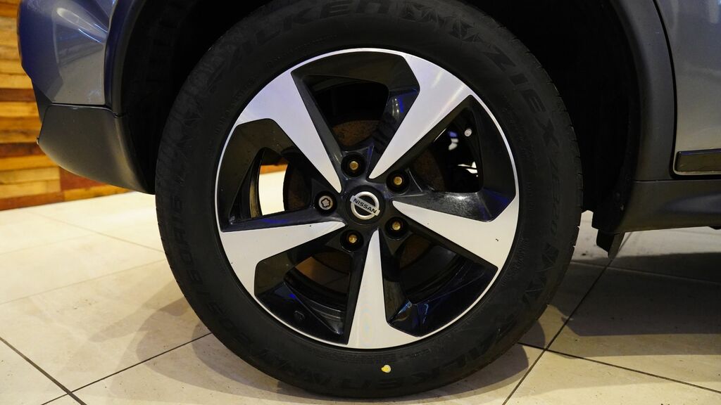 Nissan Juke 2019 1.6 Bose Personal Edition Suv Manu Grey #2